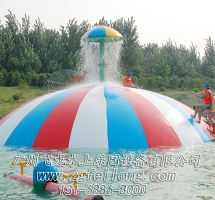 小型水上樂園設備價格-山坡滑梯