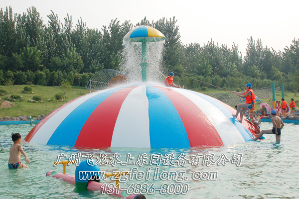 小型水上樂(lè)園設(shè)備價(jià)格-山坡滑梯